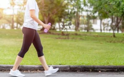 The Power of a Post-Meal Walk: A Simple Way to Regulate Blood Sugar and Aid Weight Loss